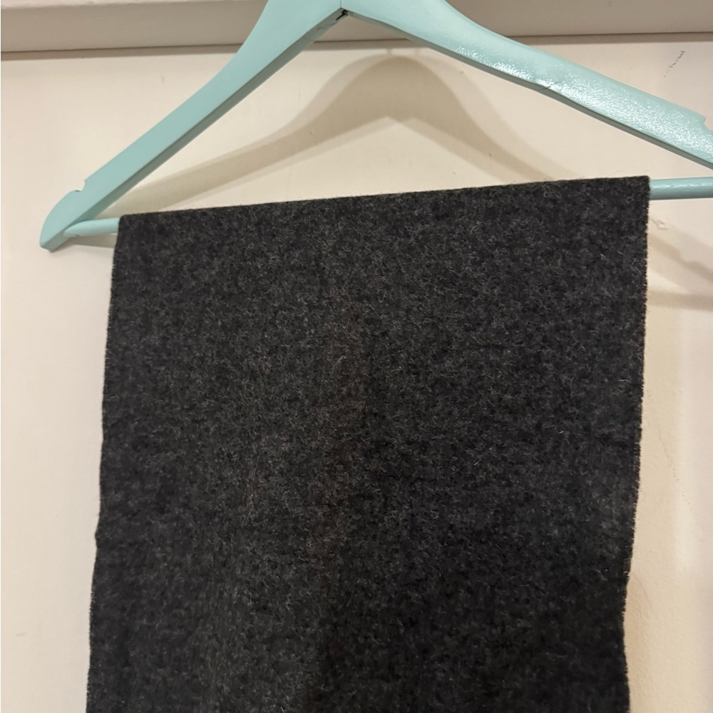 Reiss Wool and Cashmere Scarf in Charcoal - NWT - Picture 3 of 5